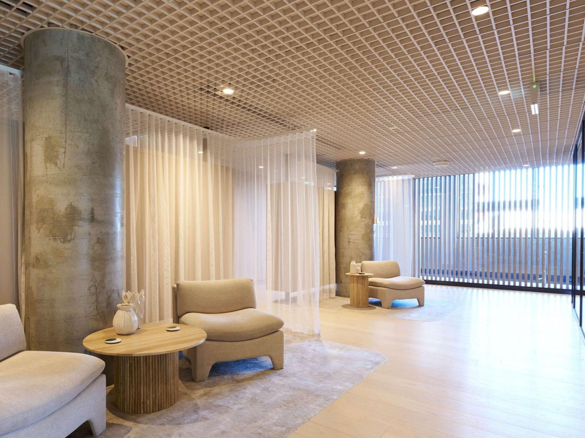 Ibis Styles Melbourne Airport Hotel Bagian luar foto