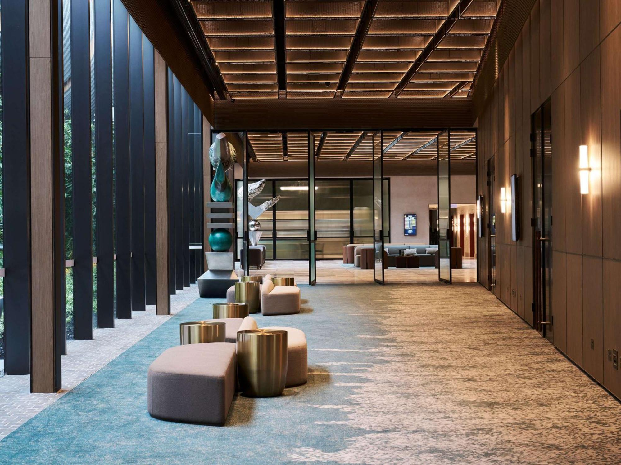 Ibis Styles Melbourne Airport Hotel Bagian luar foto