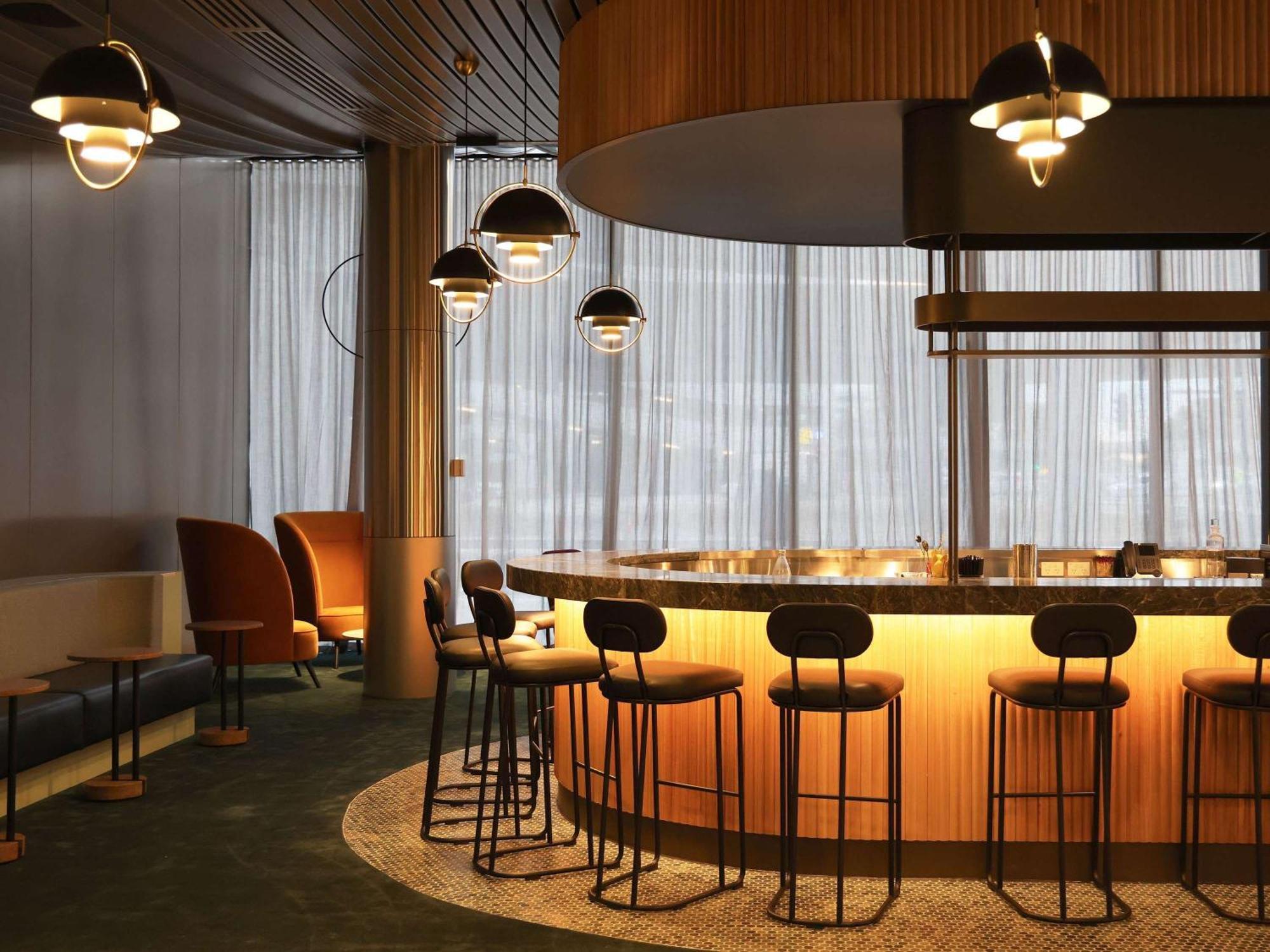 Ibis Styles Melbourne Airport Hotel Bagian luar foto
